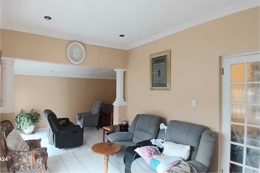 3 Bedroom Property for Sale in Ottery Western Cape